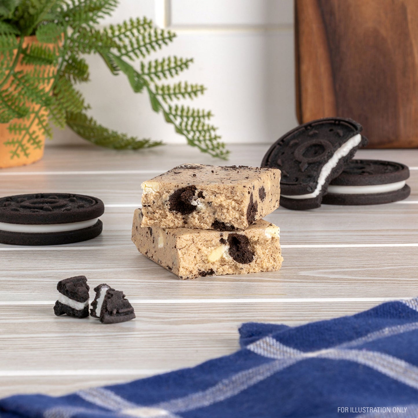 cookies-and-cream-protein-bars-l5 15807_QN_USA_ProteinBar_CAC_InterimAssetUpdate_Digital_Tabletop1.jpg
