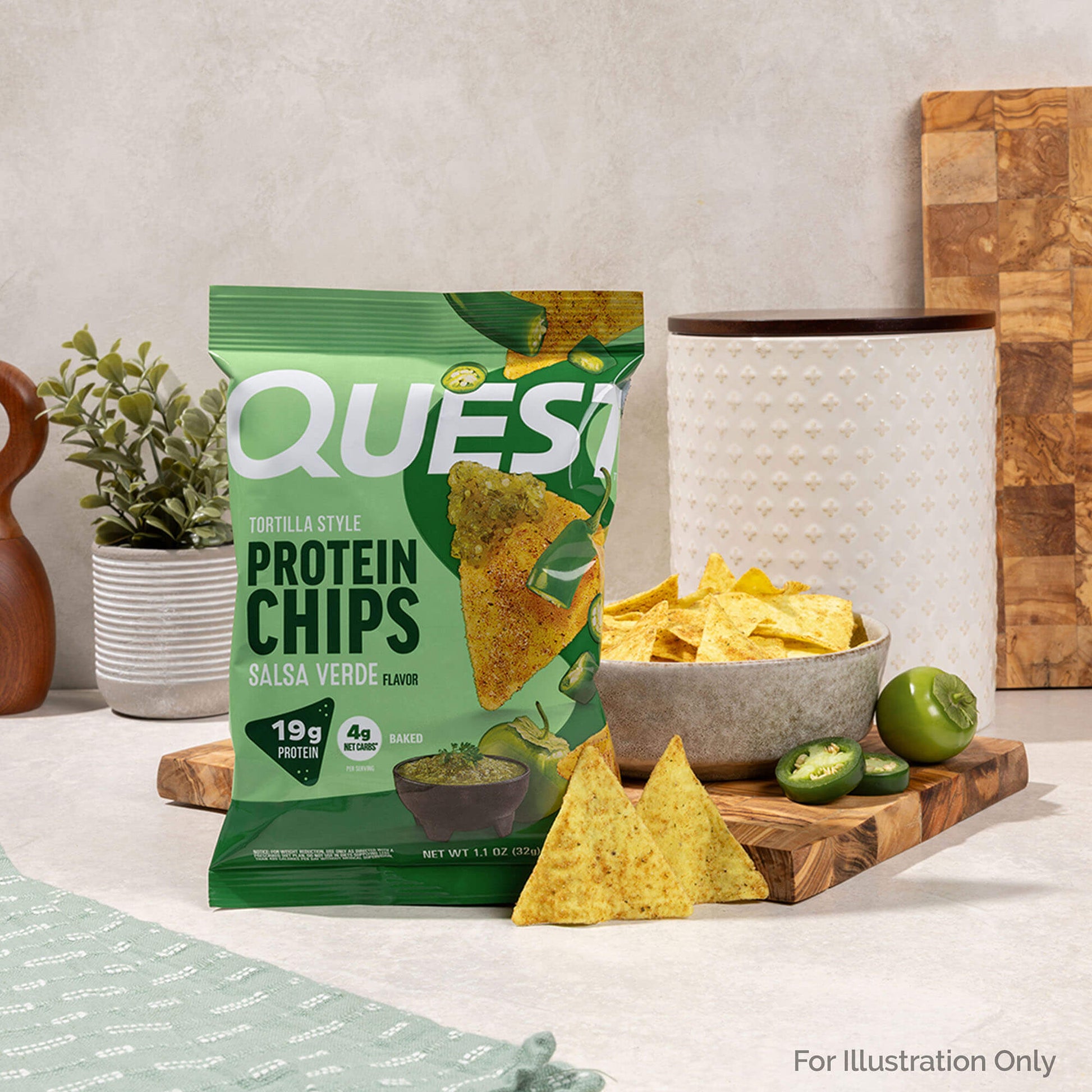 salsa-verde-tortilla-style-protein-chips-t9 qst-016419-salsa-verde-tortilla-style-protein-chips_5.jpg